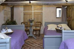 Chambres d'hotes/B&B Un Mas en Ville : Chambre Quadruple