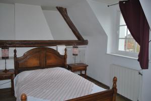Appartement Gite aux Fleurs de Cerises : photos des chambres