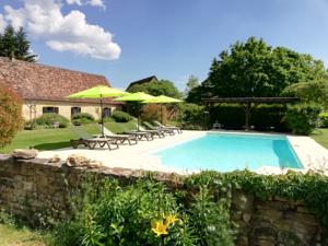 Hebergement La Ferme De L Embellie : Chambre Double - Vue sur Parc