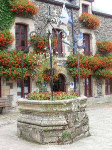 Hebergement Authentic Knight's Templar Chamber at Chateau Le Mur : photos des chambres