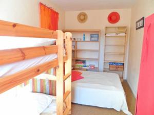 Appartement Cabourg - 2 Pieces - Vue jardin : photos des chambres