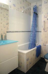 Appartement Cabourg - 2 Pieces - Vue jardin : photos des chambres