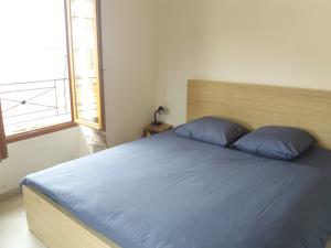 Appartement Charming flat in la Turbie village : photos des chambres