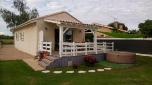 Hebergement La Riviere : photos des chambres