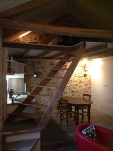 Hebergement La Grangette Insolite : photos des chambres