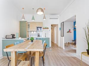 Appartement Welkeys - Rois Apartment : photos des chambres