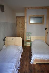 Chambres d'hotes/B&B File dans ta chambre ! : photos des chambres