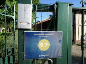 Hebergement La Lavandiere Spa Jacuzzi : photos des chambres