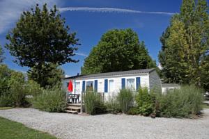 Hebergement Camping Saint Michel : photos des chambres