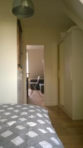 Appartement Confortable 2 pieces claire et mode : photos des chambres