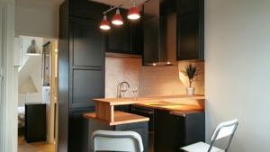 Appartement Confortable 2 pieces claire et mode : photos des chambres