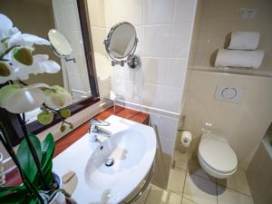 Hotel Concorde Montparnasse : photos des chambres