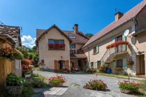 Hebergement Les Clarines Gite a la Ferme : photos des chambres