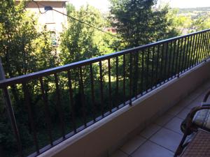 Appartement T2 au calme a 5mn du centre ville, garage et parking prives : photos des chambres