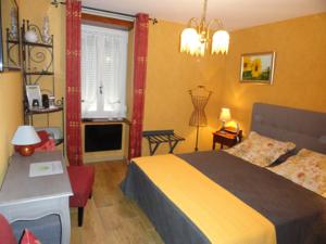 Hebergement L'Oree des chenes : Chambre Double 
