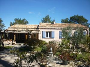 Hebergement Entre Vignes et Oliviers : photos des chambres
