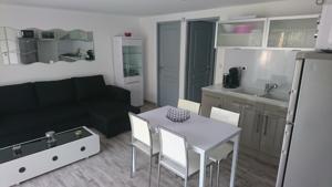 Hebergement L'Olivette : Maison 1 Chambre