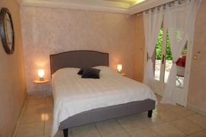 Hebergement LA ROHIERE - Tourrette-Levens : photos des chambres