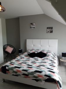 Chambres d'hotes/B&B Chez Onna : Chambre Lit Queen-Size avec Salle de Bains Commune 