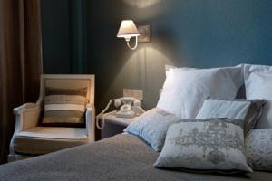 Hotel de la Balance : Chambre Double Standard