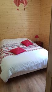 Appartement F2 SUR LES HAUTEURS DE GERARDMER : photos des chambres
