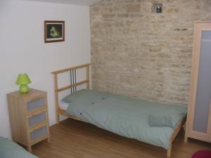 Hebergement Le Noisetier at Les Hiboux Gites : photos des chambres