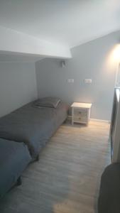 Chambres d'hotes/B&B Le Jasmin : Chambre Familiale - Vue sur Jardin