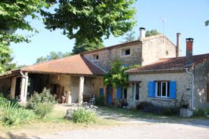Hebergement ancienne ferme renovee : photos des chambres