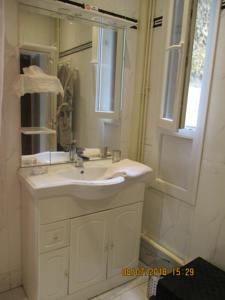 Appartement Cote Marne : photos des chambres