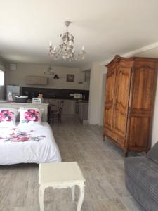 Hebergement L'OLIVIERE : photos des chambres