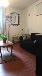 Hebergement AU PIED DU CANIGOU- Gite 4 etoiles dans belle villa avec jardin : photos des chambres