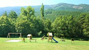Hebergement Camping Les Framboiseilles : photos des chambres