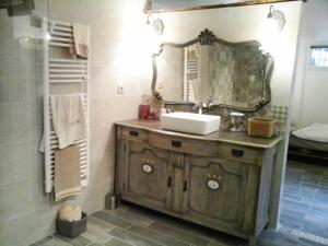 Hebergement Les pondres en vaunage : photos des chambres