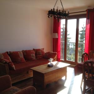 Appartement Montagne spacieux et confortable : photos des chambres