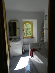 Chambres d'hotes/B&B Le Mas des Sources : photos des chambres