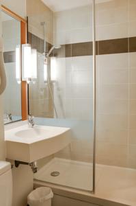Hotel ibis Salon de Provence : photos des chambres