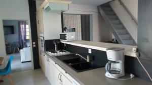 Hebergement villa provencal avec piscine a vias de 10 personnes : photos des chambres