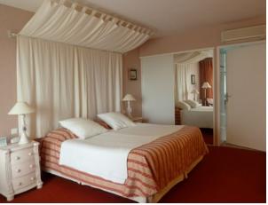 Hotel The Originals Manoir de la Roche Torin (ex Relais du Silence) : photos des chambres