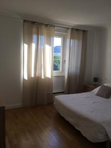 Appartement La Perraudiere : photos des chambres
