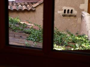 Chambres d'hotes/B&B Un Mas en Ville : 2 Chambres Adjacentes (5 Adultes)