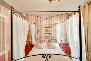 Brit Hotel Comtes De Champagne Centre Historique : photos des chambres