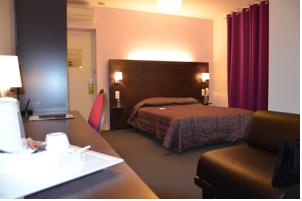 Hotel Aux Berges de l'Aveyron-Maison by Logis : Chambre Familiale Non-Fumeurs