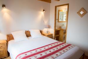 Hebergement Village de gites Les Chalets de l'Aubrac : photos des chambres