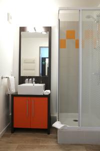 Hebergement Adonis Paris Sud : photos des chambres