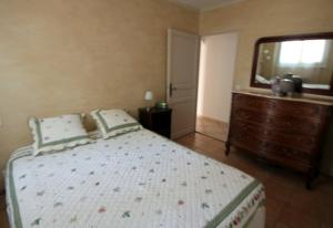 Hebergement Gard Qualite et prix pour piscine privee en bordure de village. : photos des chambres