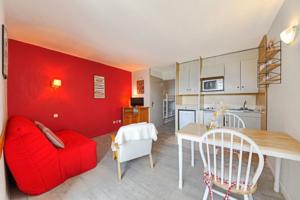 Appartement Jolie Studio renove : photos des chambres