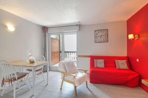 Appartement Jolie Studio renove : photos des chambres