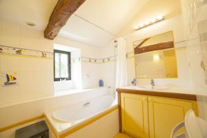 Hebergement RCN Camping Le Moulin de la Pique : photos des chambres