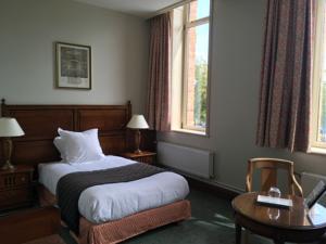 Hotel d'Angleterre Arras : Chambre Simple
