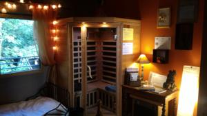 Chambres d'hotes/B&B Chambre d'hote avec sauna / maison bio climatique : photos des chambres